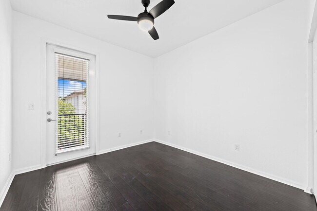 Building Photo - 4750 Monarch Way