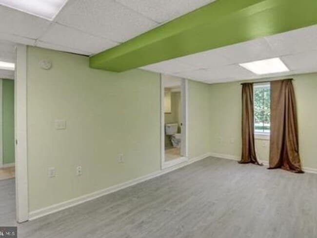 Building Photo - Colonial Park Ranch on half acre lot CD Sc...