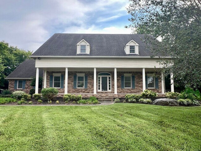 Building Photo - 1302 Honeywood Pl