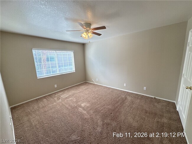 Building Photo - 2822 Dawn Crossing Dr