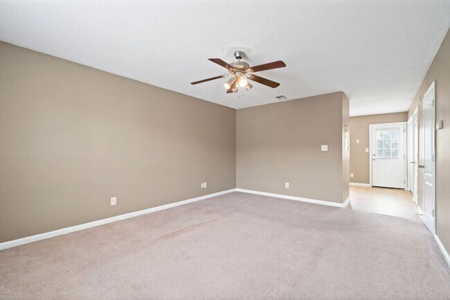 Building Photo - 524 Patriot Park Ct