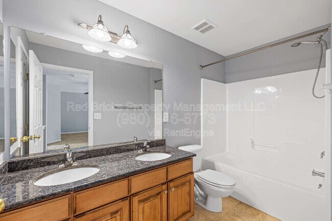 Building Photo - 9425 Shumacher Ave NW