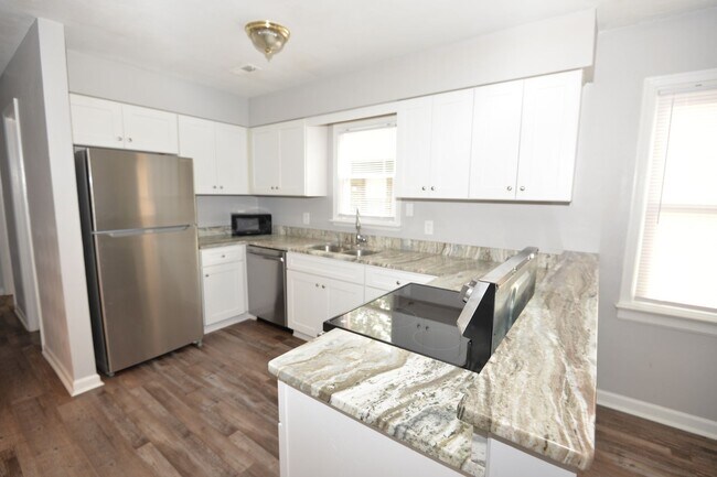 Building Photo - Single Family in Norfolk