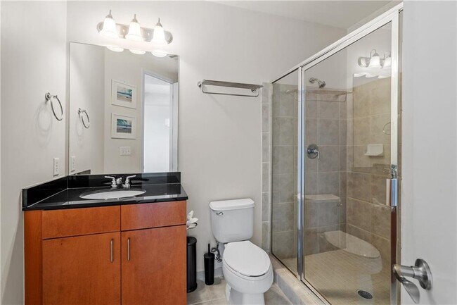 Building Photo - 711 Cosmopolitan Dr NE