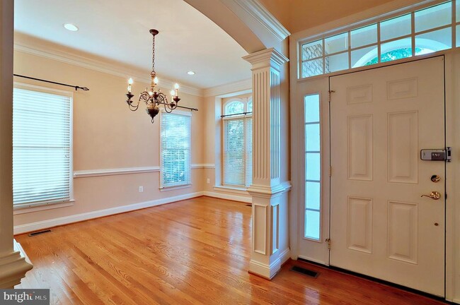 Building Photo - 8163 Snead Loop