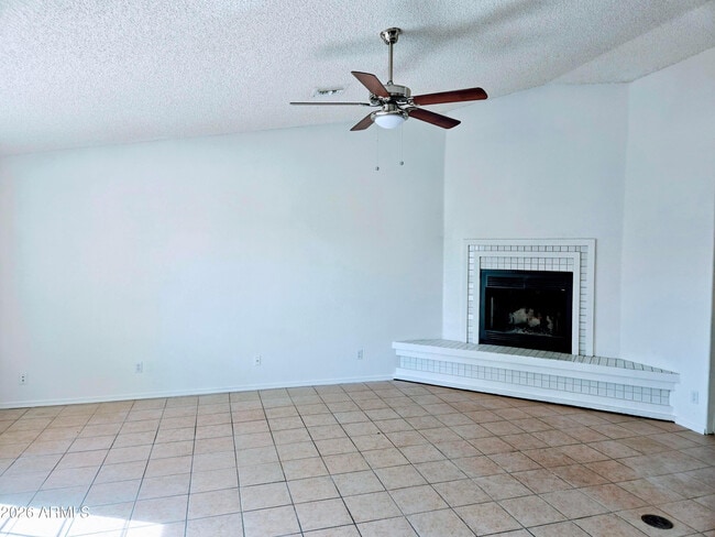 Building Photo - 3507 E Trevino Dr