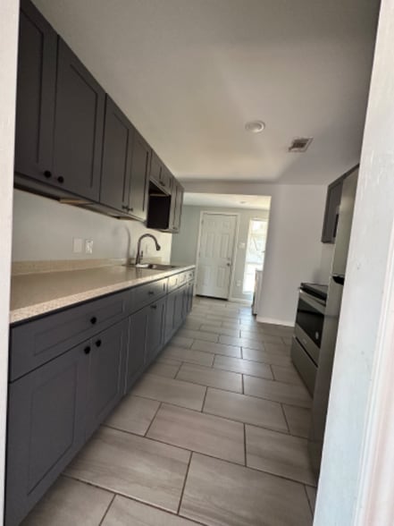 Building Photo - 3015 FM 2280