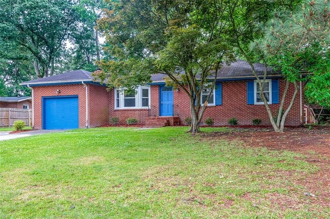 Building Photo - 5525 Greenefield Dr S