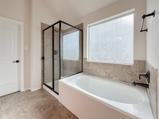 Building Photo - 8635 Sweet Pasture Dr