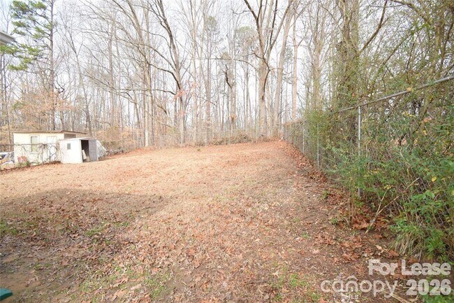 Building Photo - 924 Edgegreen Dr