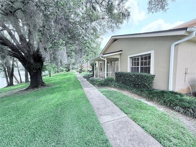 Primary Photo - 11893 Raintree Dr