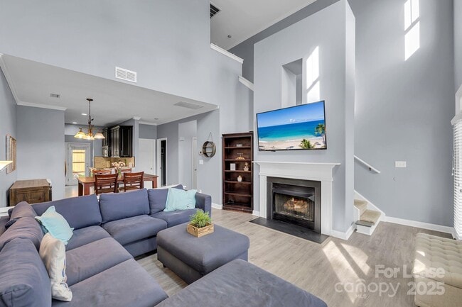 Building Photo - 18710 Ramsey Cove Dr