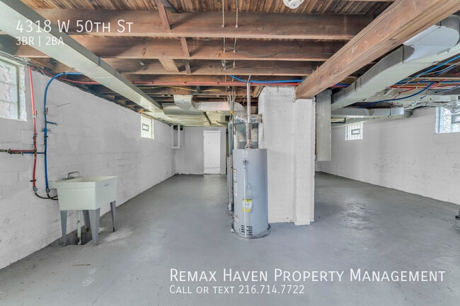 Building Photo - 4318 W 50th St