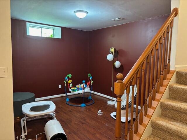 Building Photo - 2348 Hickory Point Dr