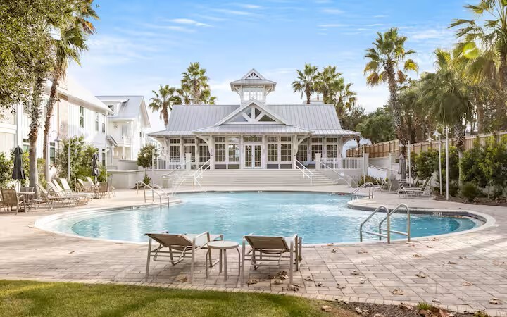 Building Photo - 318 Grande Pointe Cir