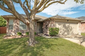 Building Photo - 2503 Buckskin Dr