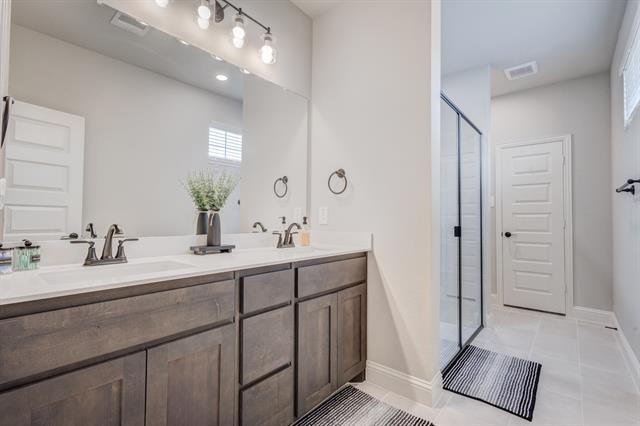 Building Photo - 3628 Chaucer Trl