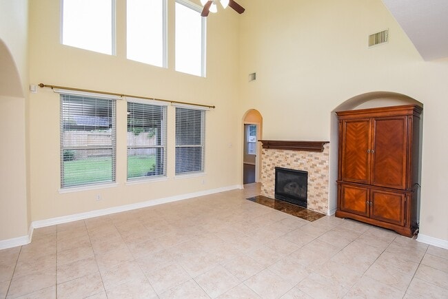 Building Photo - 20907 Avery Cove Ln