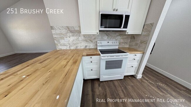 Building Photo - 251 Brushy Creek Rd