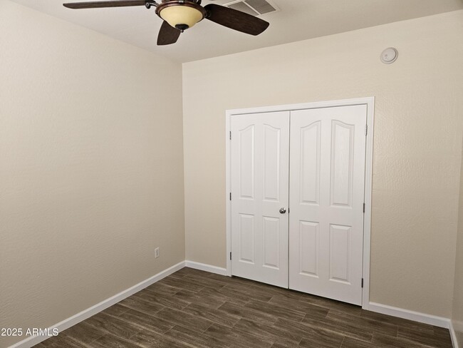 Building Photo - 14574 W Shaw Butte Dr