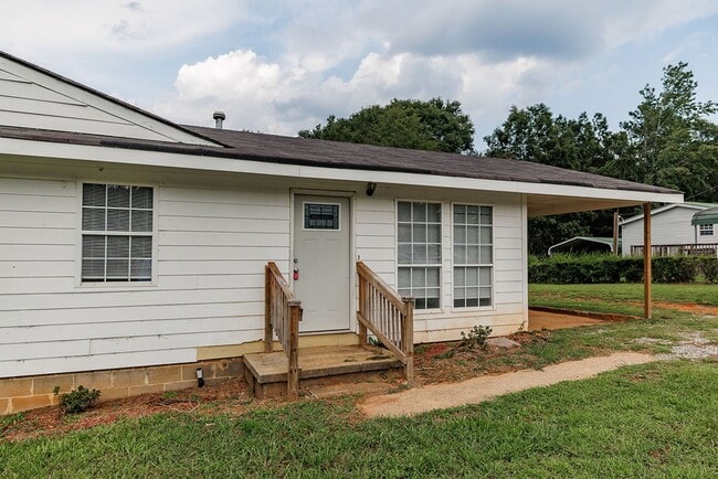 Building Photo - Charming 2 Bedroom, 1 Bath Home in Colbert...