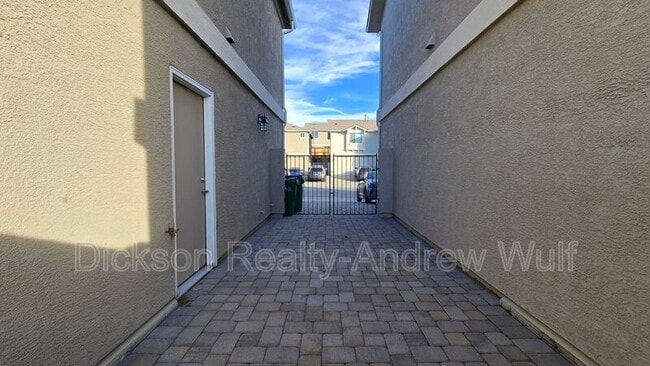 Building Photo - 3615 Pimlico St