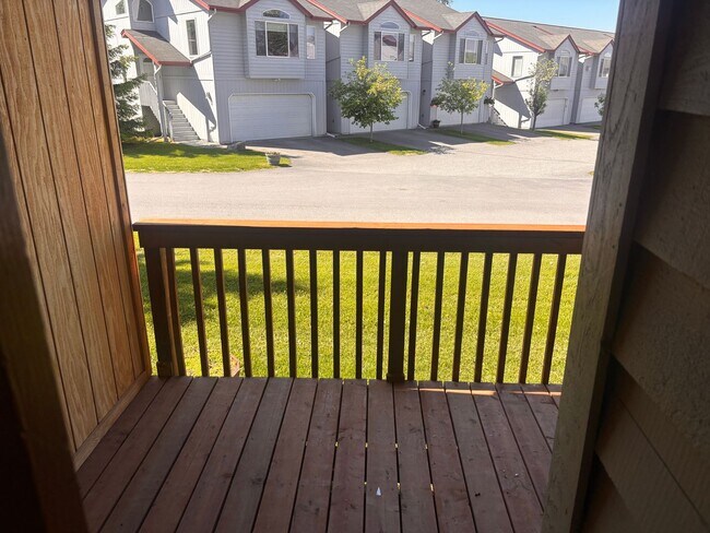 Building Photo - Independence Park 1 Bedroom Condo with Gar...