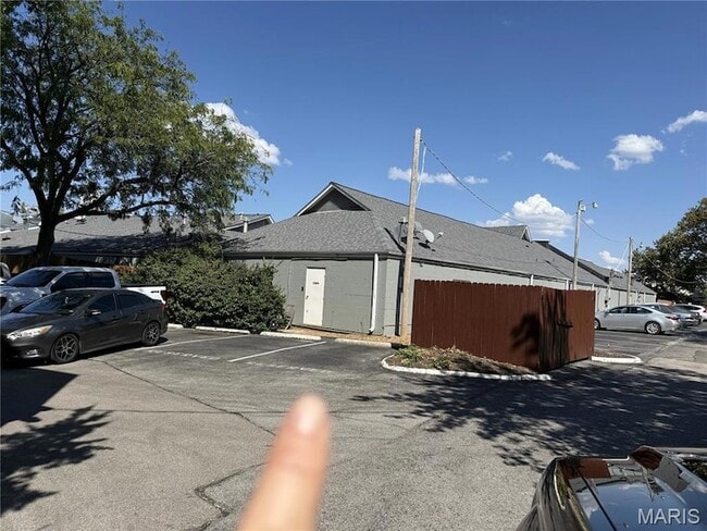 Building Photo - 1130 S Mason Rd