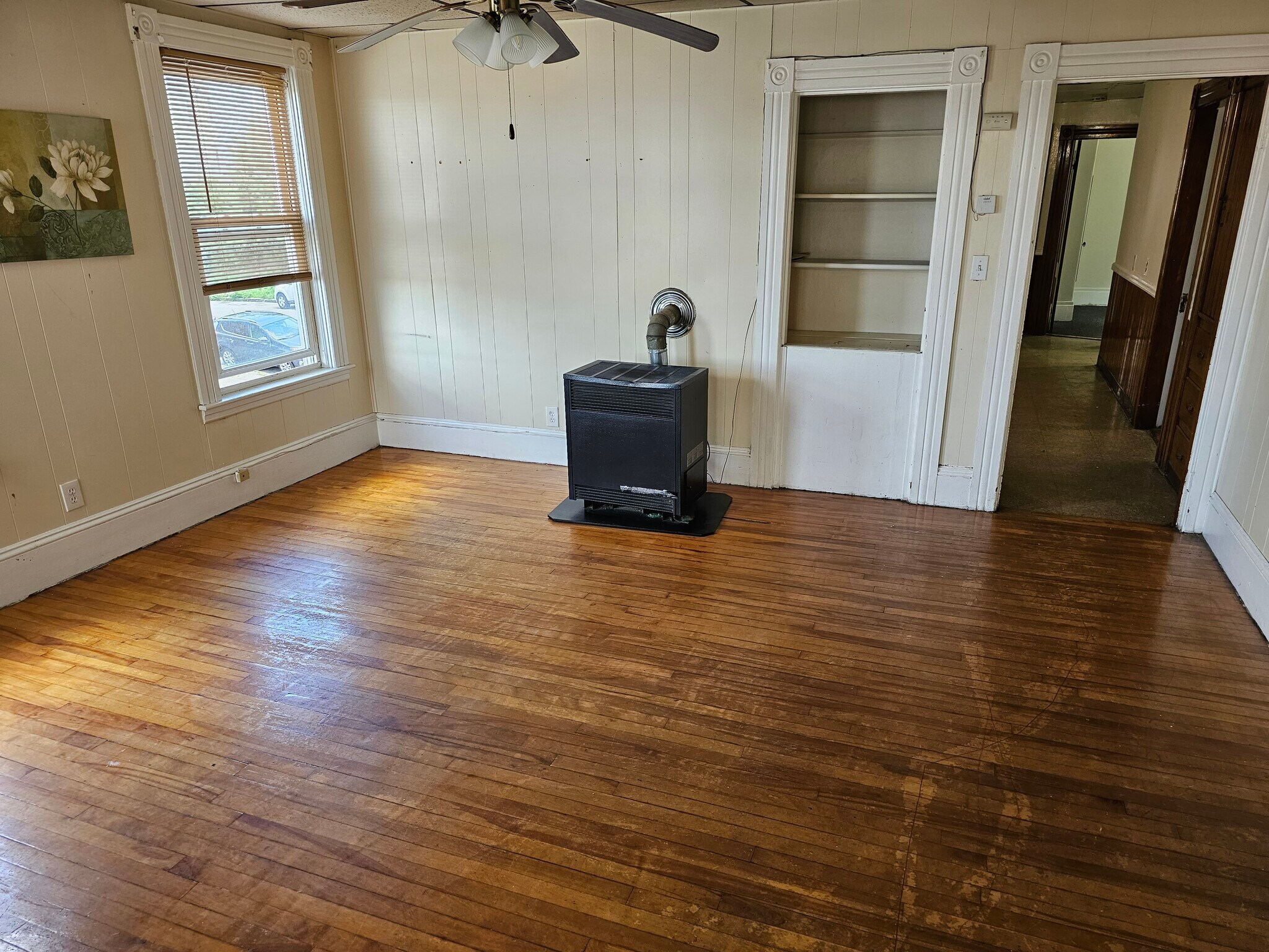 Building Photo - 37 Vernon St