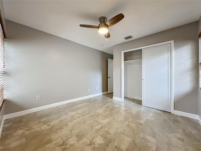 Building Photo - 2557 Riva Ct