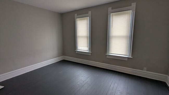 Building Photo - Atlas Investment Group, LLC (569 Allyn St ...