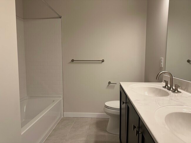 Building Photo - 182 Mahogany Ln