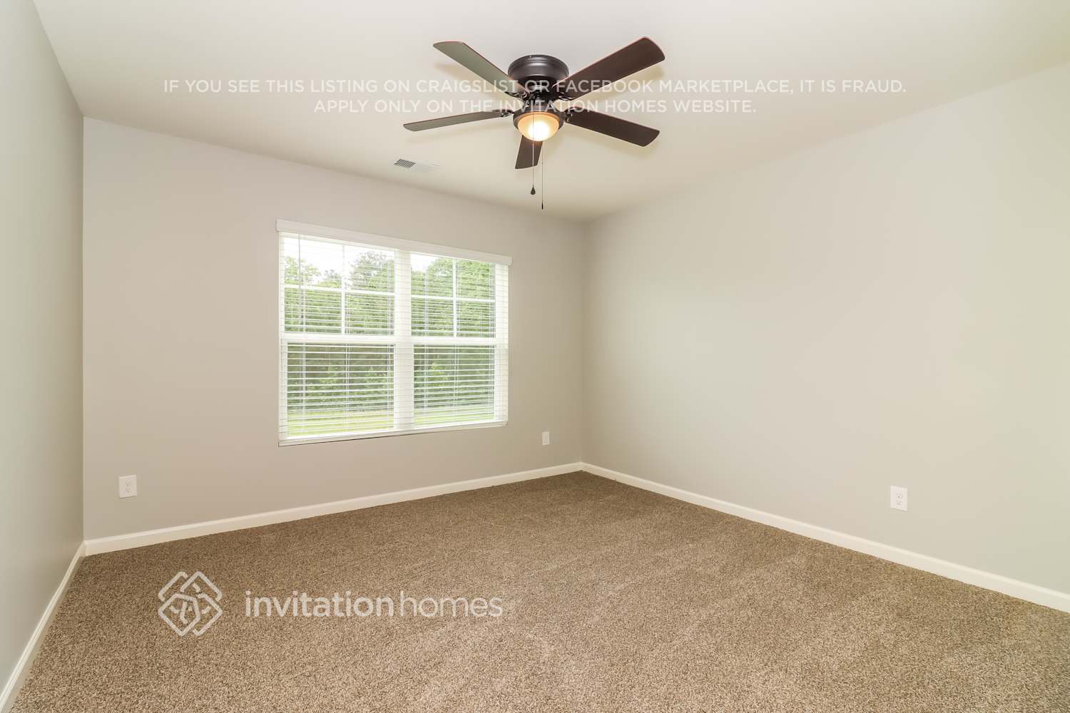 Building Photo - 61 Durana Ln