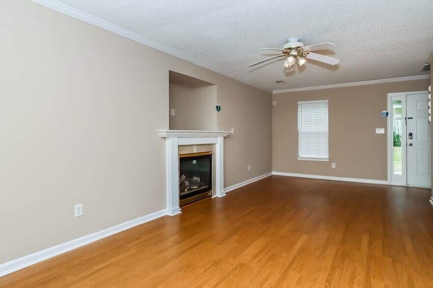 Building Photo - 15214 Leslie Brooke Rd