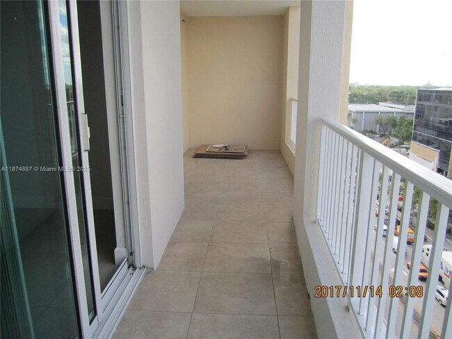 Building Photo - 117 NW 42nd Ave