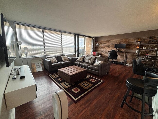 Building Photo - 101 Bar Harbour Rd