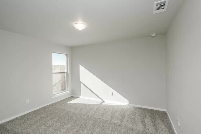 Building Photo - Cooper Schools/ Southeast Corridor/New Construction/ Half Off First Full Month's rent