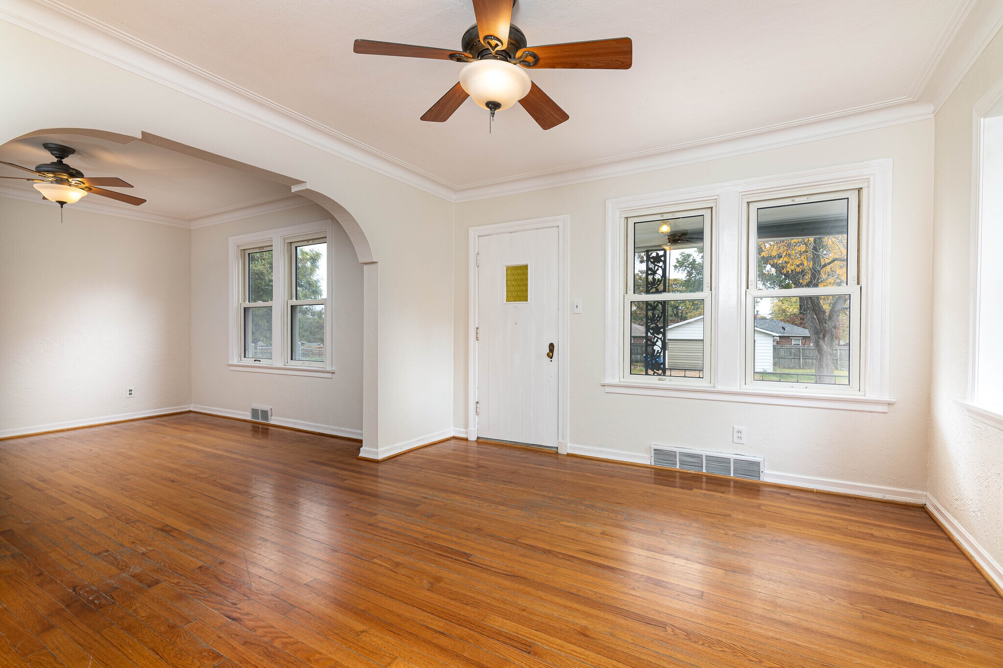 Living Room - 7923 S Rock Hill Rd