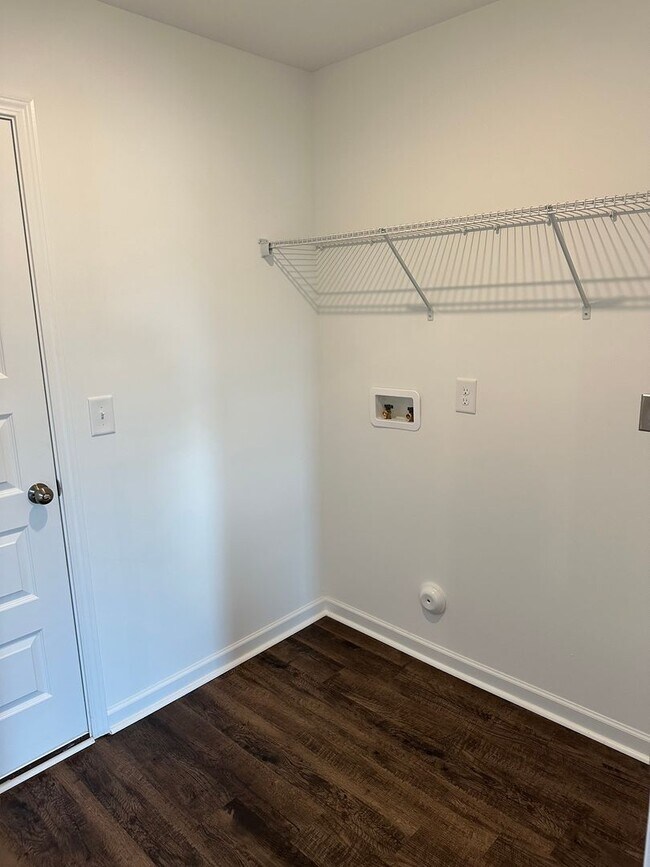 Building Photo - NEW Three Bedroom | Two Bath Home in Camden Park