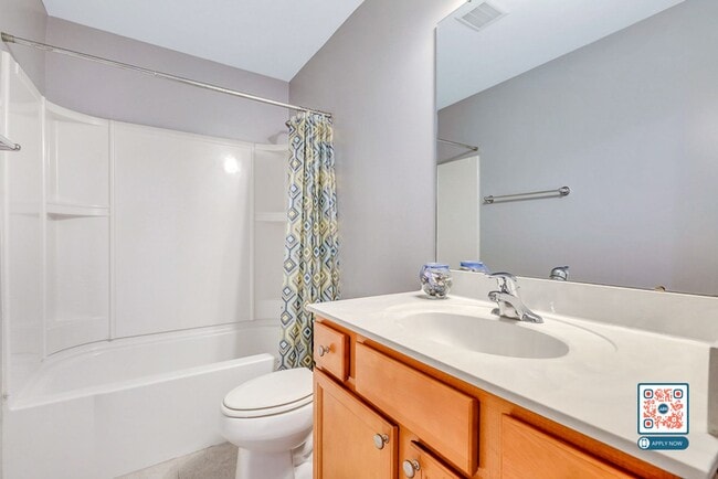 Building Photo - Pet-Friendly Home in Shell Hall – Availabl...