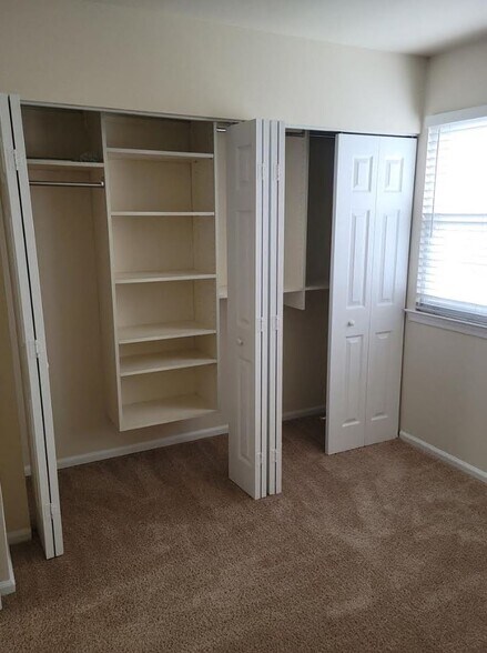 Building Photo - 241 Washington Pl