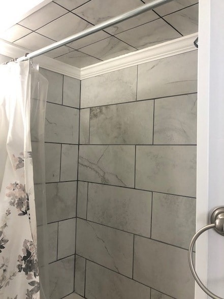 Building Photo - 33 Ann St