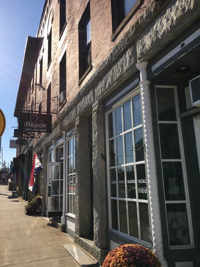 156 Main St 156 Main St Saco ME 04072 Apartment Finder