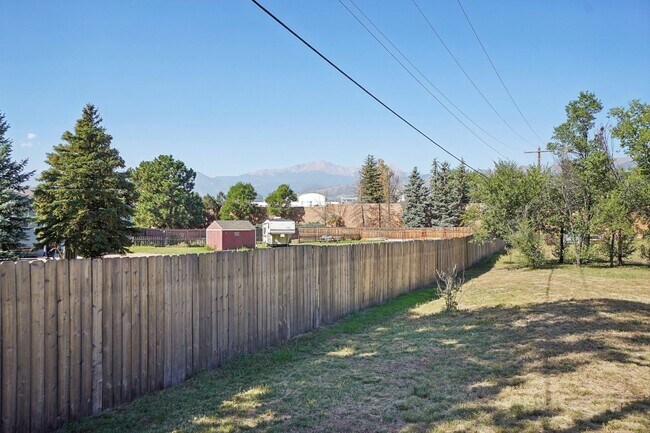 Building Photo - Market at Chapel Hills 4BD on .6 acre Lot