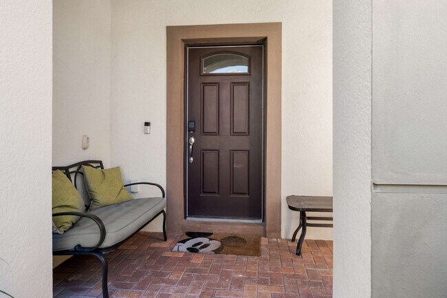 Building Photo - 1978 Majorca Dr