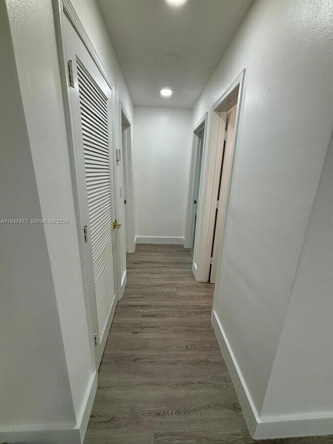 Building Photo - 4715 NW 44th St