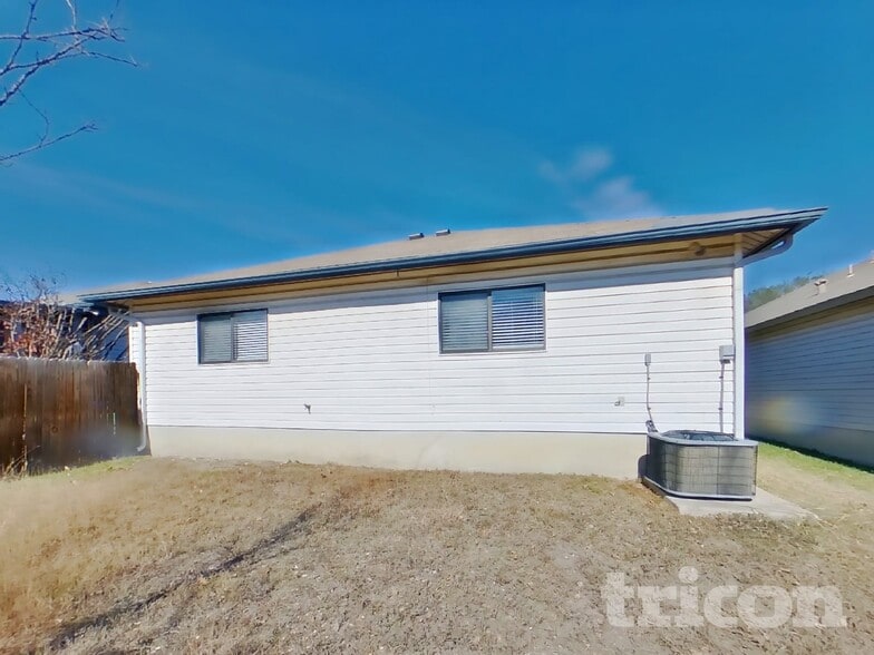 Building Photo - 6714 Barton Rock Ln