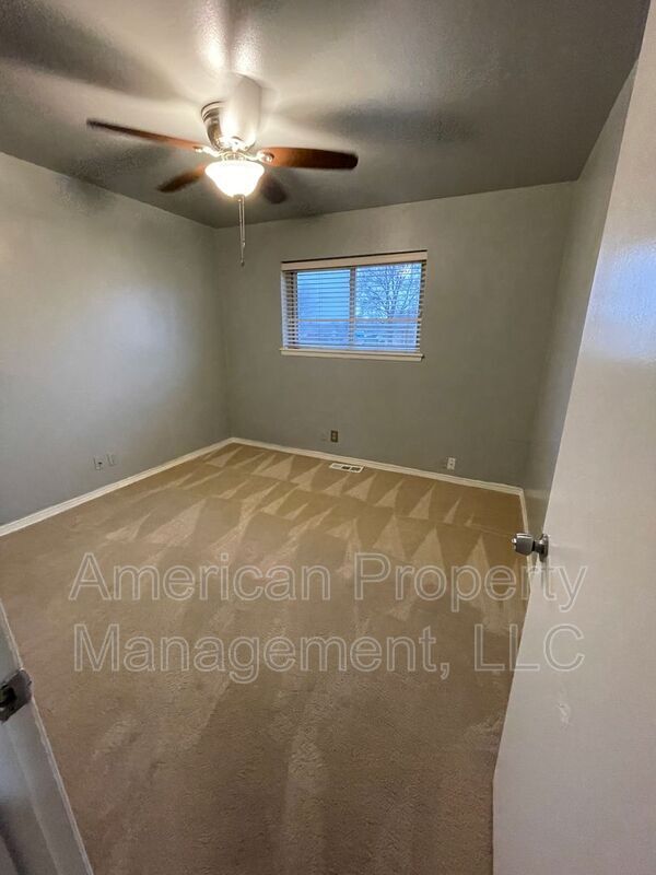 Building Photo - 2519 S 108th E Ave