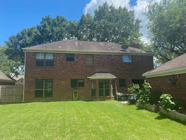 Building Photo - 2018 Spinnaker Dr