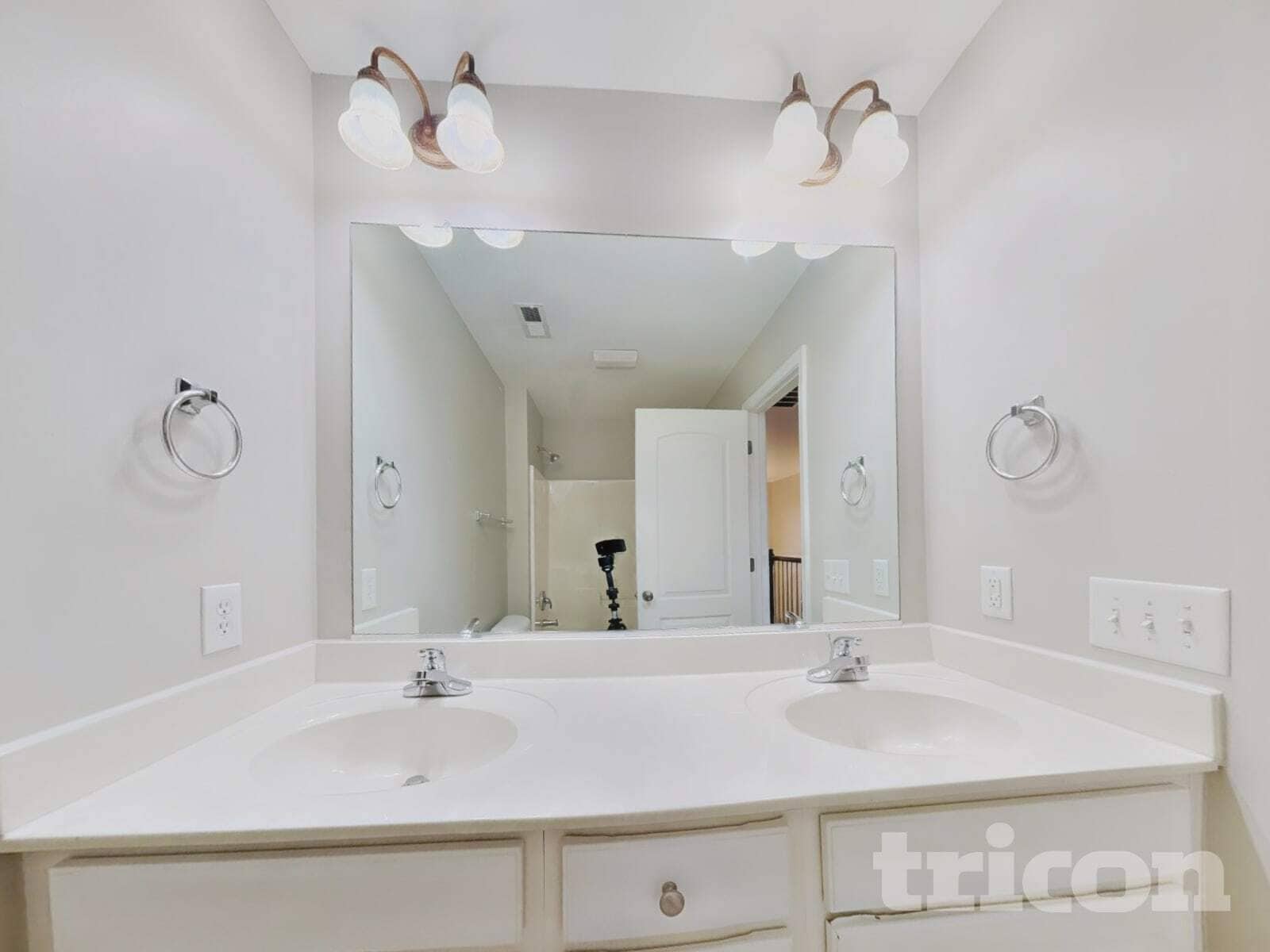Building Photo - 6939 Prairie Grove Dr